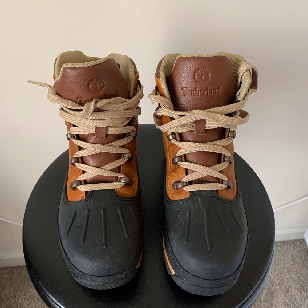 Boys Timberlands